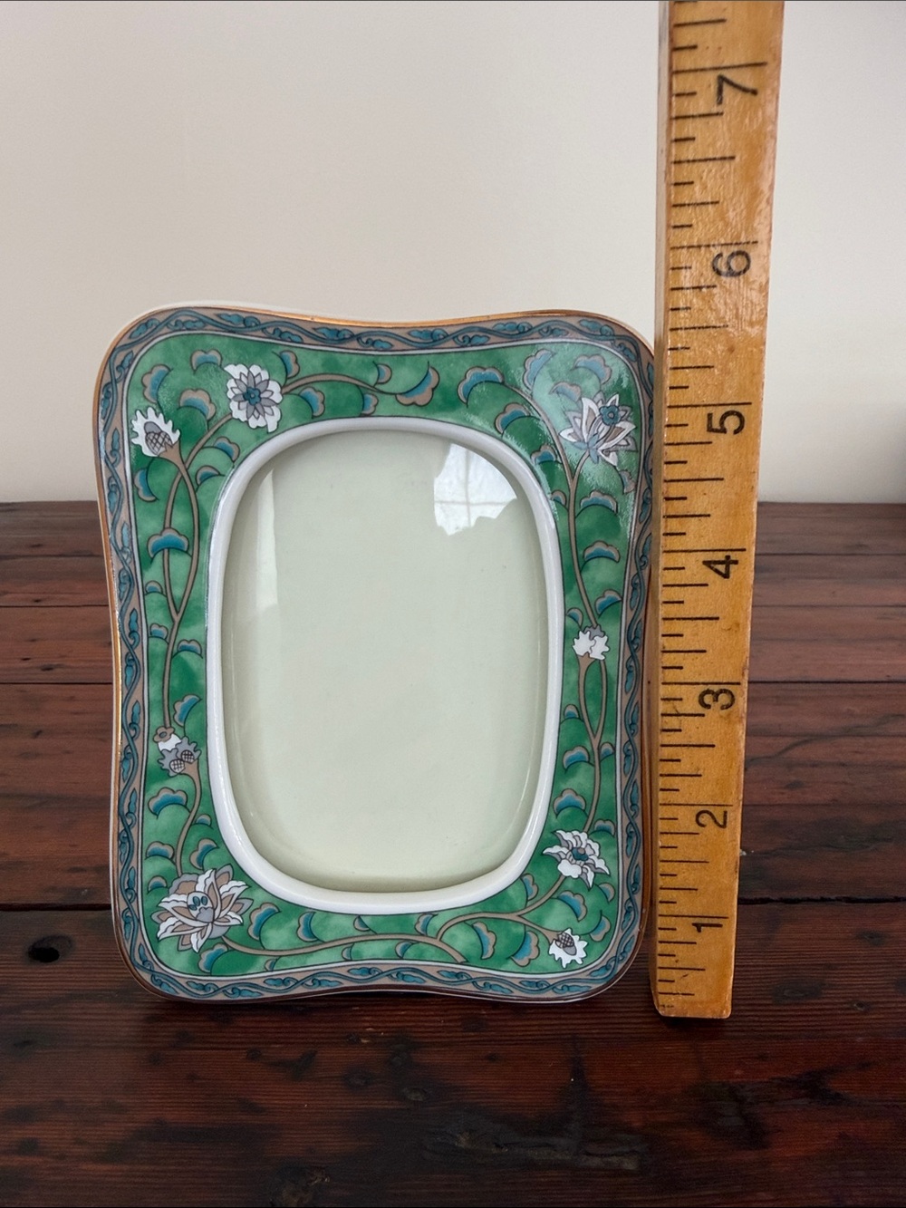 Green Vintage 1986 Etude Takahashi San Francisco Hand Decorated Picture Frame. - Picture 9 of 10
